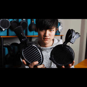 Thumbnail of the video review https://www.youtube.com/watch?v=iU9n9YTaXw4