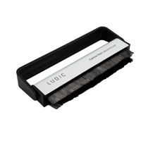 LUDIC Carbon fiber Record Brush variant 3
