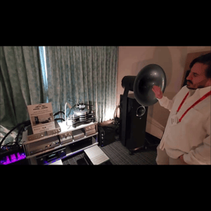 Thumbnail of the video review https://www.youtube.com/watch?v=lQFALXxXqBA