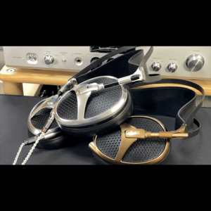 Thumbnail of the video review https://www.youtube.com/watch?v=m3BqqYIK388