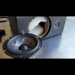 Thumbnail of the video review https://www.youtube.com/watch?v=6e0WUqhAn8M