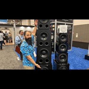 Thumbnail of the video review https://www.youtube.com/watch?v=3xLlkXsHyGw