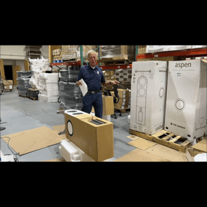 Thumbnail of the video review https://www.youtube.com/watch?v=WhhnCRgtTp0