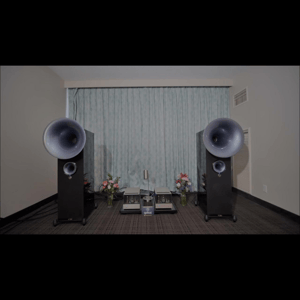 Thumbnail of the video review https://www.youtube.com/watch?v=fkyfHSWJ3aI