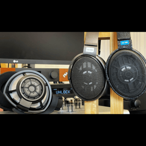 Thumbnail of the video review https://www.youtube.com/watch?v=OjcD7B1UqiY