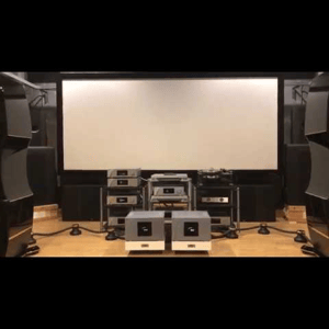 Thumbnail of the video review https://www.youtube.com/watch?v=PIW5qEUjcVo