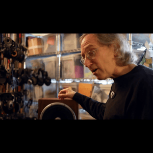 Thumbnail of the video review https://www.youtube.com/watch?v=dfqoOHz4Sp4