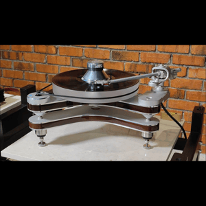 Thumbnail of the video review https://www.youtube.com/watch?v=dvPhJ1ZO9fQ