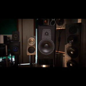 Thumbnail of the video review https://www.youtube.com/watch?v=L2o_A0CeDII