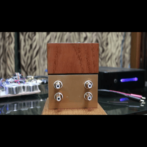 Thumbnail of the video review https://www.youtube.com/watch?v=kALw7oO3Eio