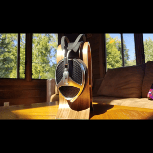 Thumbnail of the video review https://www.youtube.com/watch?v=6VIo3fWMoe4