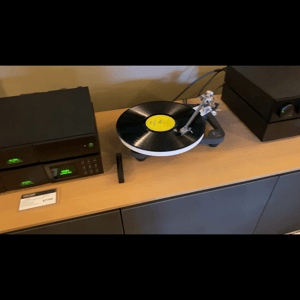 Thumbnail of the video review https://www.youtube.com/watch?v=i5hyg7OknwI