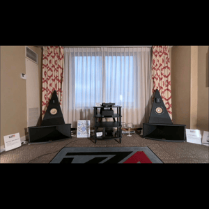 Thumbnail of the video review https://www.youtube.com/watch?v=pYa15XMY3eE