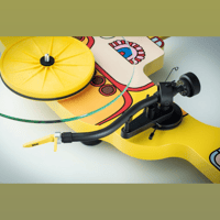 Pro-Ject Audio Systems Yellow Submarine variant 5