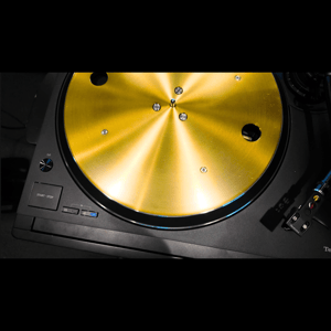 Thumbnail of the video review https://www.youtube.com/watch?v=bYAmsONTV5E