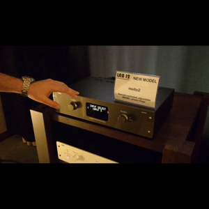 Thumbnail of the video review https://www.youtube.com/watch?v=Hone-lFyxPo