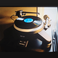 Kuzma 4Point variant 9