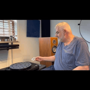 Thumbnail of the video review https://www.youtube.com/watch?v=altXGeJ7s5o