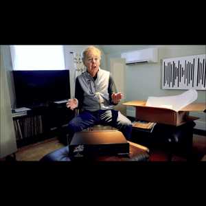 Thumbnail of the video review https://www.youtube.com/watch?v=j4DL5r76XRI