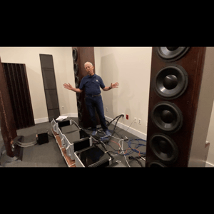 Thumbnail of the video review https://www.youtube.com/watch?v=S_jikR2x90A