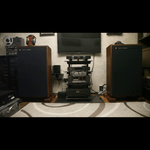 Thumbnail of the video review https://www.youtube.com/watch?v=gljALF3ECzU