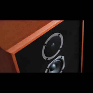 Thumbnail of the video review https://www.youtube.com/watch?v=ptJfkFIhxeQ