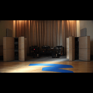 Thumbnail of the video review https://www.youtube.com/watch?v=PoUojROEm9o