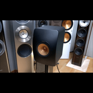 Thumbnail of the video review https://www.youtube.com/watch?v=asAlyymZvKI