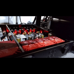 Thumbnail of the video review https://www.youtube.com/watch?v=_jIOZR-nktA