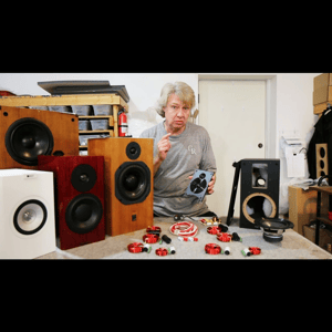 Thumbnail of the video review https://www.youtube.com/watch?v=upVyx7G5T2U