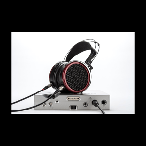 Thumbnail of the video review https://www.youtube.com/watch?v=MhYxbawMo7M