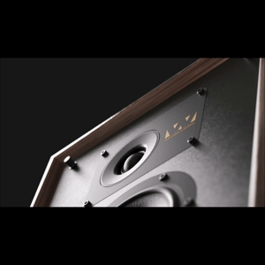 Thumbnail of the video review https://www.youtube.com/watch?v=heIcYmzm5uk