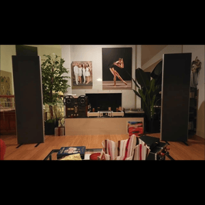 Thumbnail of the video review https://www.youtube.com/watch?v=YZbZ88r62NA