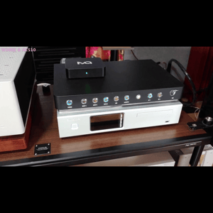 Thumbnail of the video review https://www.youtube.com/watch?v=_mddzhcQ2MQ