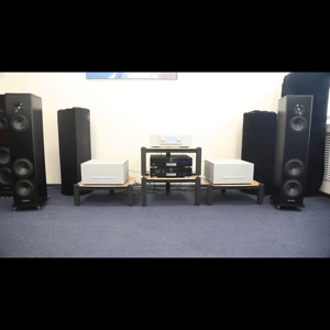 Thumbnail of the video review https://www.youtube.com/watch?v=Tcp1nKjvdak