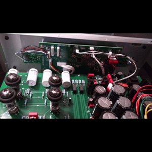 Thumbnail of the video review https://www.youtube.com/watch?v=nNfgVKkE2bU