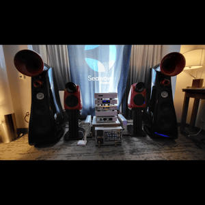 Thumbnail of the video review https://www.youtube.com/watch?v=Q5Dfp5C1e_E