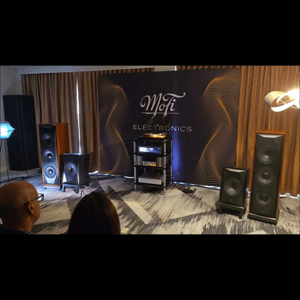 Thumbnail of the video review https://www.youtube.com/watch?v=X-WvkEUIRAA