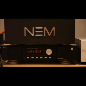 Thumbnail of the video review https://www.youtube.com/watch?v=c7-_VF1A6c0