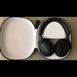 Thumbnail of the video review https://www.youtube.com/watch?v=x1FLsqrwqu4