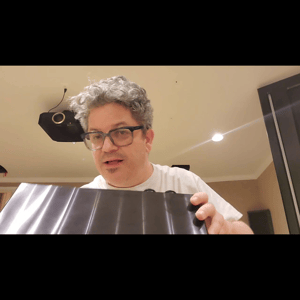 Thumbnail of the video review https://www.youtube.com/watch?v=offGKZe4oT4