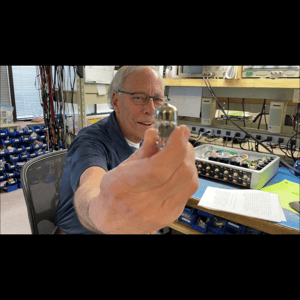 Thumbnail of the video review https://www.youtube.com/watch?v=dktx_a0yD-4