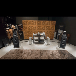 Thumbnail of the video review https://www.youtube.com/watch?v=tH6VP3GIS0I