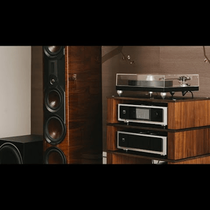 Thumbnail of the video review https://www.youtube.com/watch?v=6LUXUglXAWE