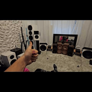 Thumbnail of the video review https://www.youtube.com/watch?v=pj_rW7sZHfo