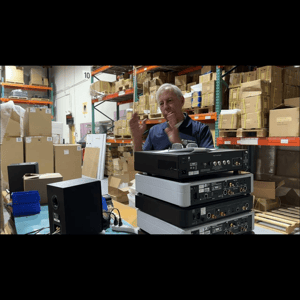 Thumbnail of the video review https://www.youtube.com/watch?v=_Mj0dXeiRwI