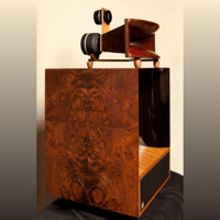 Burwell & Sons Loudspeakers The Mother of Burls variant 2