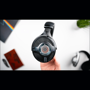 Thumbnail of the video review https://www.youtube.com/watch?v=zgJTT4Ihv3k