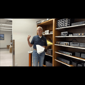 Thumbnail of the video review https://www.youtube.com/watch?v=nSYFuh3Dz4s