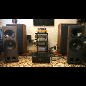 Thumbnail of the video review https://www.youtube.com/watch?v=EqhZ5FzcYHc